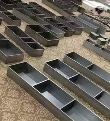 Produttore Fornitore Macchina di rivestimento Pvd ad arco automatico ad alto vuoto per la decorazione di utensili da taglio