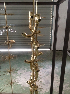 Servizio di un solo punto di sosta Macchina di rivestimento PVD multi-arco catodico decorativo piccolo