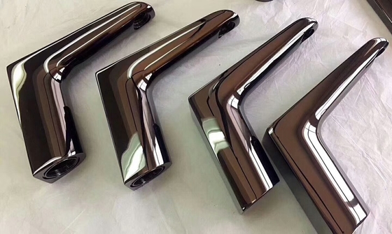 Macchina di rivestimento metallico PVD Macchina di rivestimento a vuoto Macchina di rivestimento ionico
