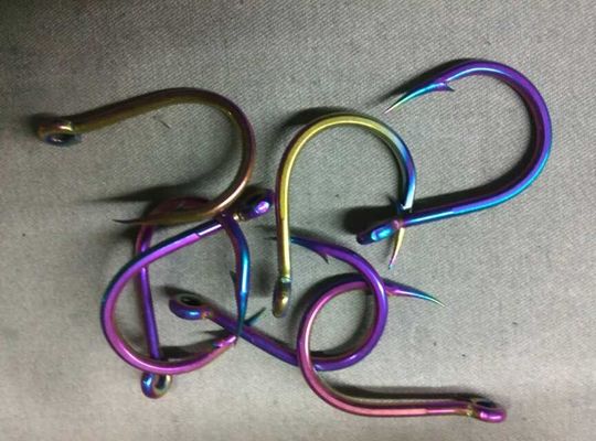 Macchina di rivestimento PVD ionico multi-arco completamente automatica con camera a vuoto su misura per gioielli e ferramenta