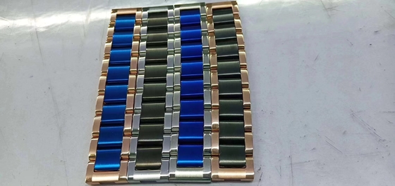 Macchina per rivestimento PVD per mobili in acciaio inossidabile a carico verticale