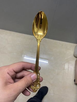 Grandi macchine per rivestimento in titanio PVD Fornitore Macchine per rivestimento in titanio Pvd per lavatorio/bagno