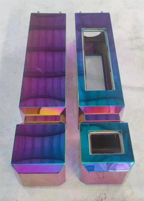 Un buon prezzo. Apparecchiature di rivestimento PVD Macchina di rivestimento metallizzante a vuoto per riflettore/plastica in linea