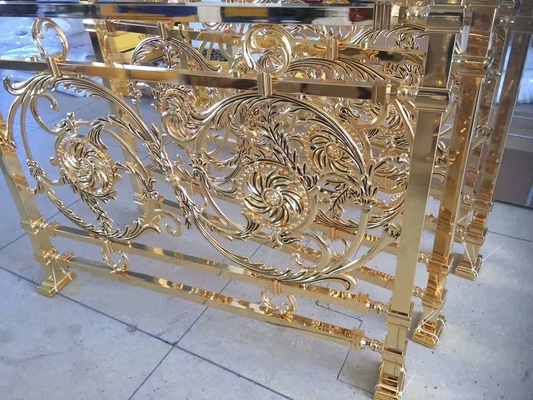 Apparecchiature per il rivestimento PVD per la porta anteriore verticale