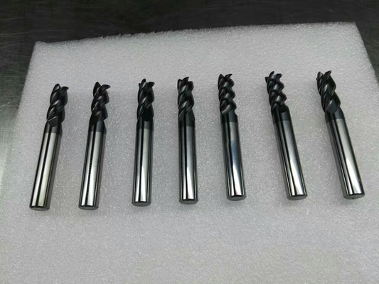Apparecchiature di rivestimento PVD ad arco catodico 200A con porta anteriore singola