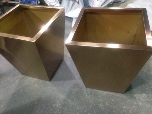 Macchina per rivestimento PVD a evaporazione termica a due porte