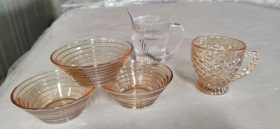 Prezzo competitivo Macchina di sputtering Pvd di grado industriale che offre un processo di rivestimento a vuoto affidabile ed efficiente