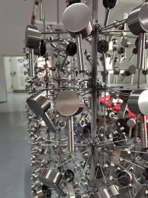 Apparecchiatura per il rivestimento a vuoto con deposizione fisica dei vapori (PVD)