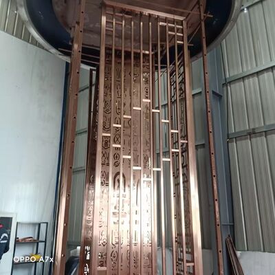 Macchina per rivestimento PVD ionico multi-arco per rivestimenti decorativi hardware, funzionamento completamente automatico e camera a vuoto in acciaio inossidabile