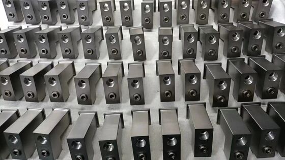 Macchina per rivestimento sottovuoto PVD argento lucido con finitura a specchio premium e sistema di controllo completamente automatico