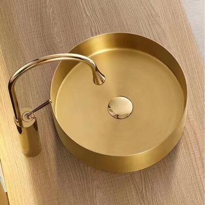 Macchina per rivestimento sottovuoto PVD per ferramenta sanitaria pesante con facile pulizia resistente alle impronte digitali e controllo completamente automatico