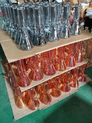 Macchina per rivestimento a vuoto in vetro PVD con rivestimento ad alta trasmittanza, sistema di produzione stabile e controllo automatico completo