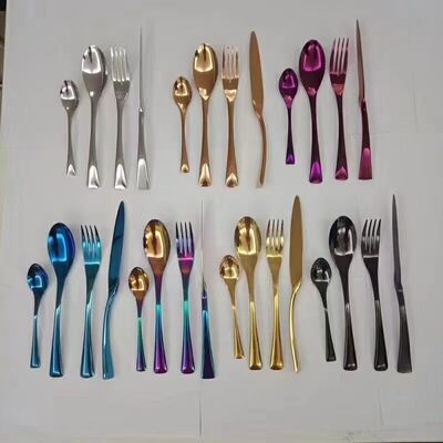 Macchina per rivestimento PVD per posate per uso alimentare - Attrezzatura per placcatura sottovuoto non tossica con finitura resistente alla corrosione