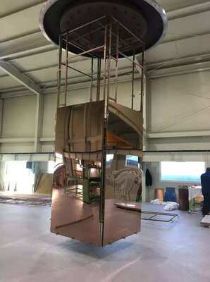 Macchina di rivestimento PVD di lunga durata con tecnologia di copertura di superficie completa per divisori di stanza in acciaio inossidabile