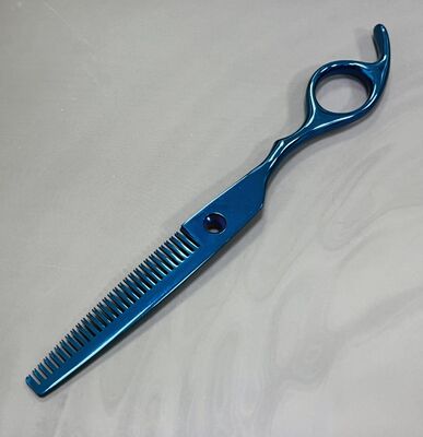 Attrezzatura di placcatura PVD con rivestimento uniforme resistente all'usura con sistema di controllo completamente automatico e camera a vuoto su misura