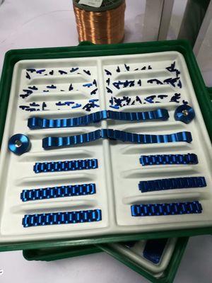 Macchina per rivestimento PVD a vuoto