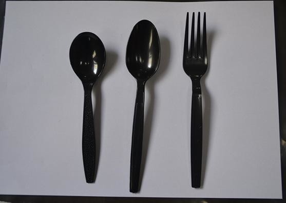 Macchina di rivestimento a vuoto PVD per utensili da cucina / spugne / forchette / coltelli metallici