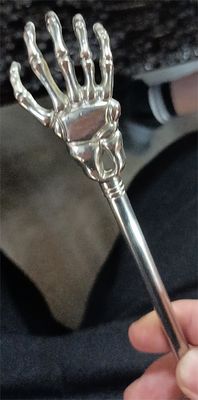 Un buon prezzo. Macchina di metallizzazione di plastica Pvd Macchina di rivestimento di alluminio per rivestimento di colore argento con doppio cancello in linea