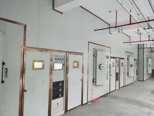 Un buon prezzo. Macchina per rivestimento PVD completamente automatica antigraffio con camera in acciaio inossidabile per telai di mobili in linea