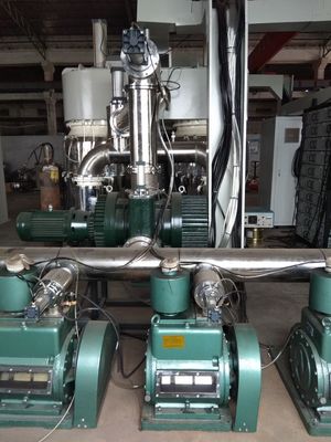 Un buon prezzo. Macchina di rivestimento decorativa di vuoto dei prodotti metallici 200A PVD in linea
